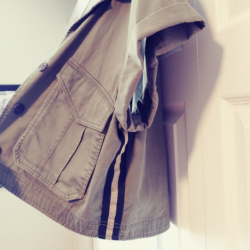 Cropped Jacket - Picture 3 of 3